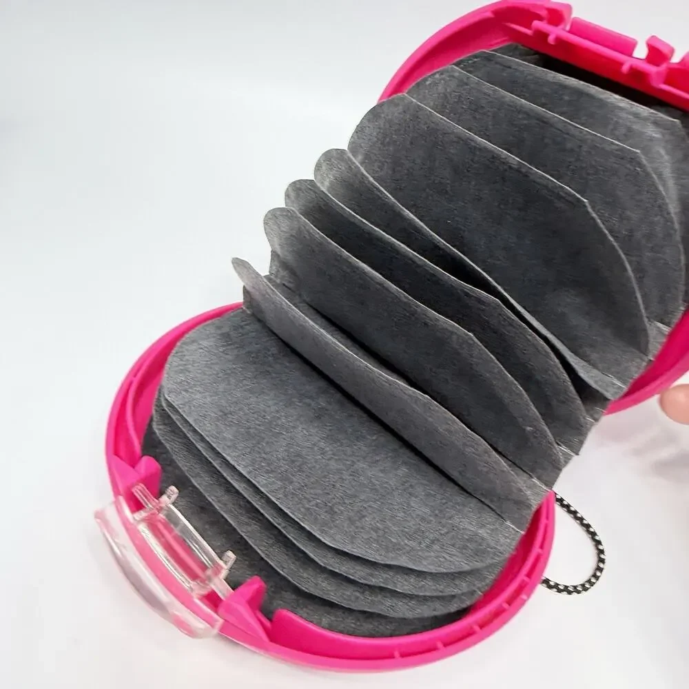 Vtg Discgear 22 CD DVD Disc Holder Carry Case Hard Clam Shell Pink Hanger